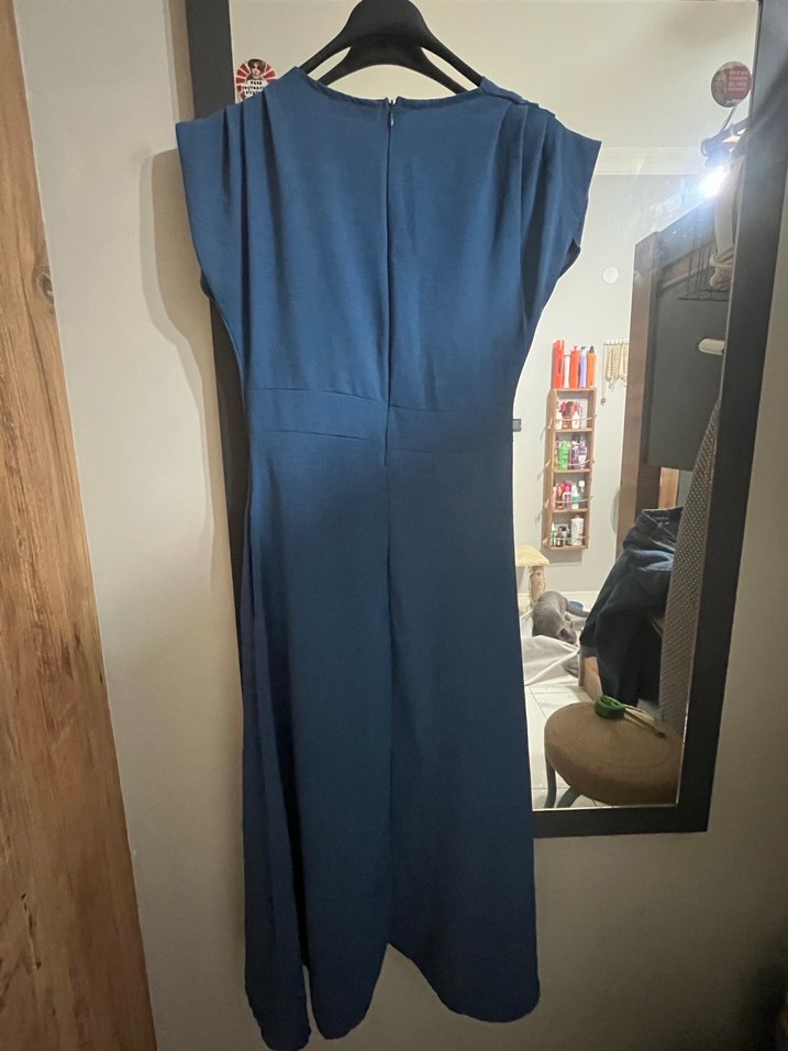 Lacivert V Yakalı Midi Uzun Elbise - Görsel 4