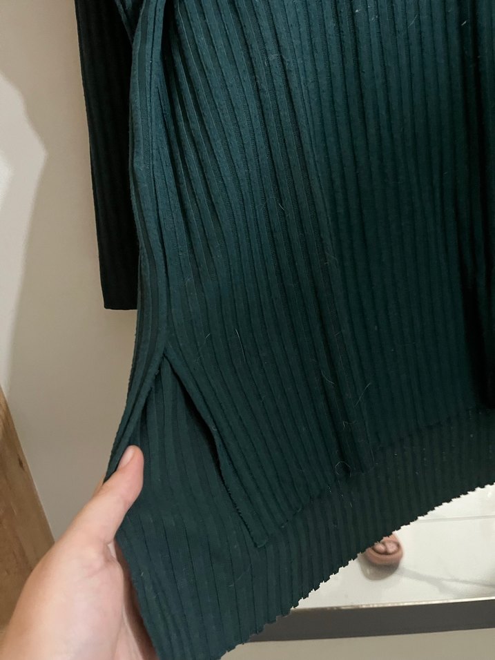 V Yaka Koyu Yeşil Kadın Triko Kazak - Görsel 2