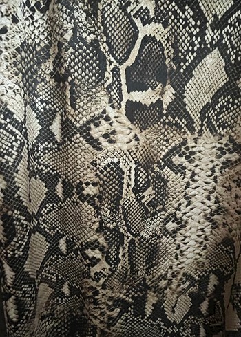 Yılan Desenli Uzun Kol Kahverengi Elbise - Görsel 2