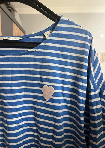 Mavi Çizgili Kadın Kısa Kollu Bluz - Görsel 3