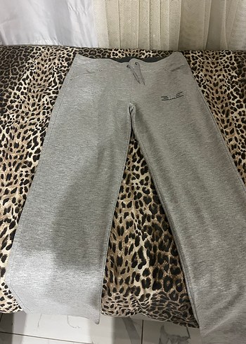 Gri Kadın Fermuarlı Rahat Eşofman Altı - Görsel 2