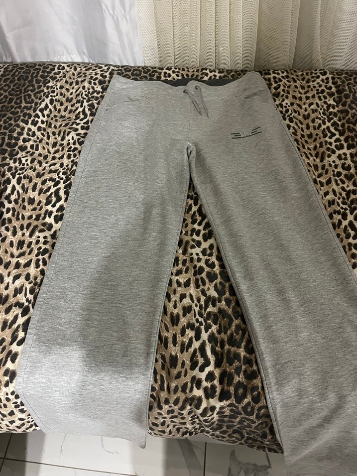 Gri Kadın Fermuarlı Rahat Eşofman Altı - Görsel 2