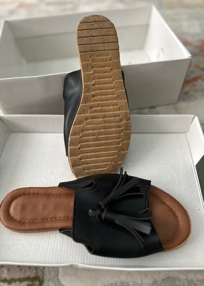 Kadın terlik - Görsel 4