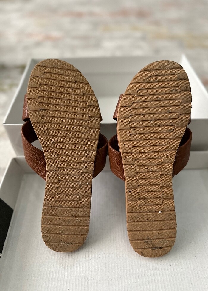 Kadın terlik - Görsel 3