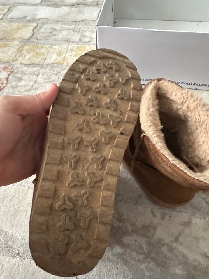 Kürk Detaylı Kahverengi Süet Kadın Dolgu Topuk Bot - Görsel 4