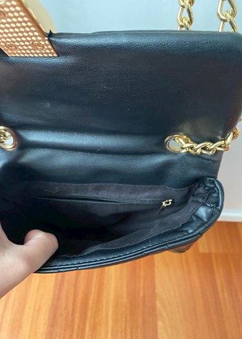  Beden siyah Renk Zincir Detaylı Siyah Deri Kadın Çanta