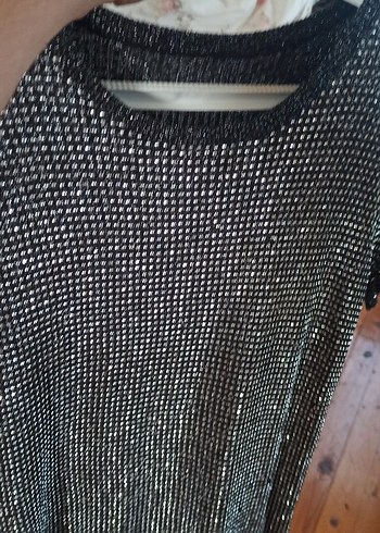 H&M Kadın Gri Payetli Kısa Kollu taşlı buluz