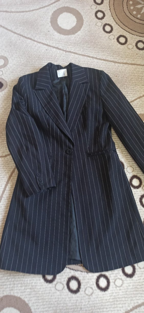 Düğmeli Siyah Çizgili Kadın Uzun Ceket yeni - Görsel 2