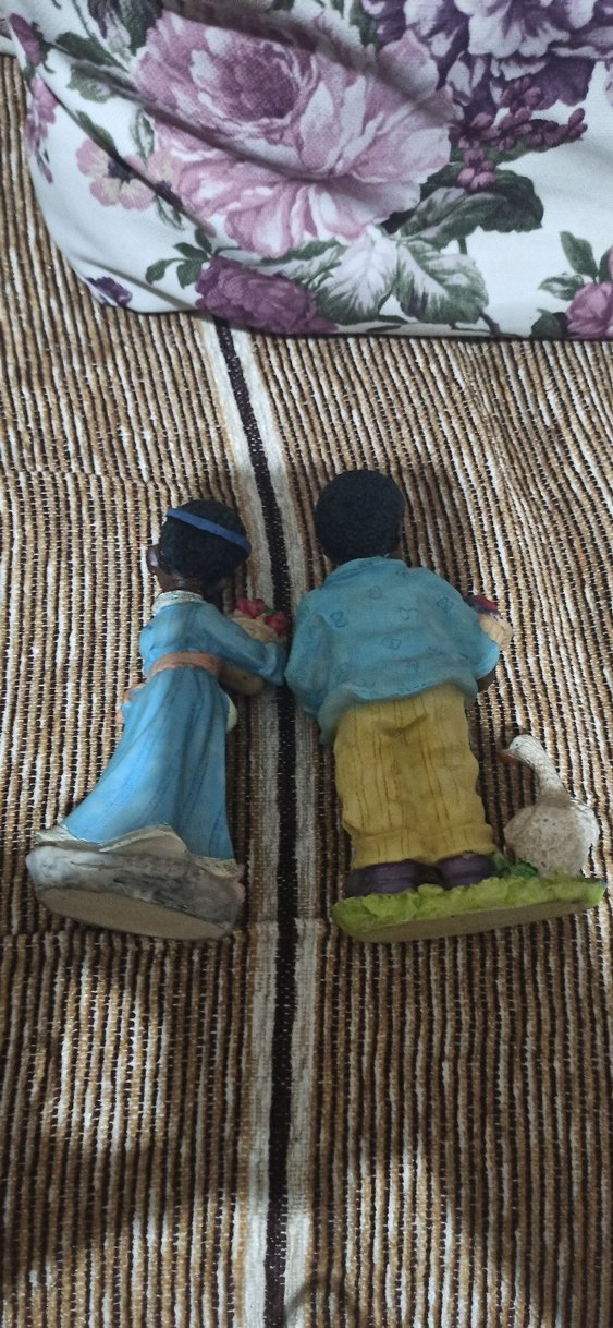 Renkli Çift Figürin Seti - Görsel 3