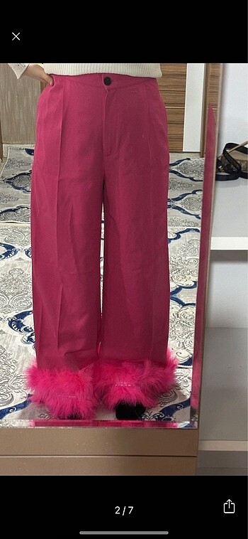 ZARA MODEL PAÇA TÜYLÜ PANTOLON