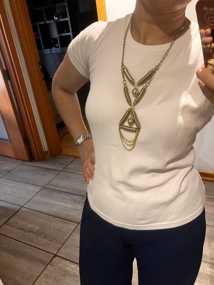 Zincir Detaylı Altın Rengi Kadın Vücut Zinciri - Görsel 4