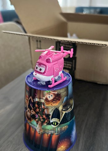Pembe Renkli Mini Helikopter Figür