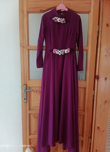 Mürdüm renk söz elbisesi 