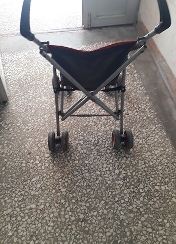 Diğer Kullanilmis ikinci el bebek arabasi katlanir hicbir skntsi yok