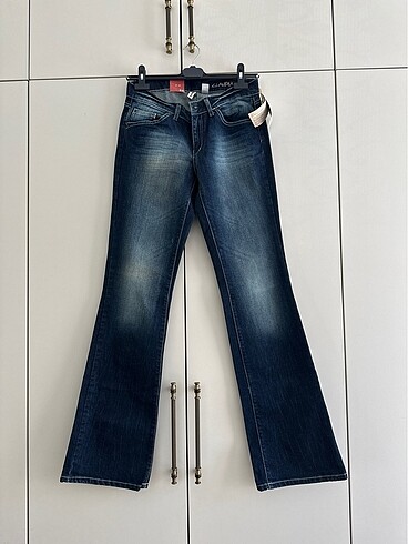 Mango Jean