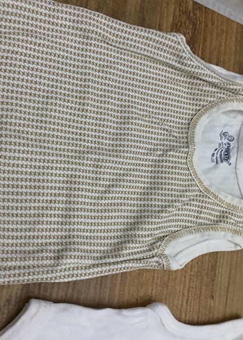 Bebek Erkek Kolsuz Beyaz Pamuklu Body hepsının fıyatıdır - Görsel 3