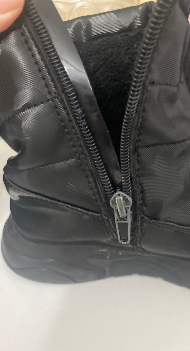 Siyah Twingo çocuk kar botu - Görsel 4