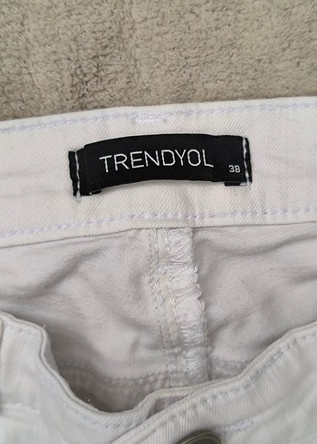 Kadın beyaz İspanyol paça kot pantolon - Görsel 9