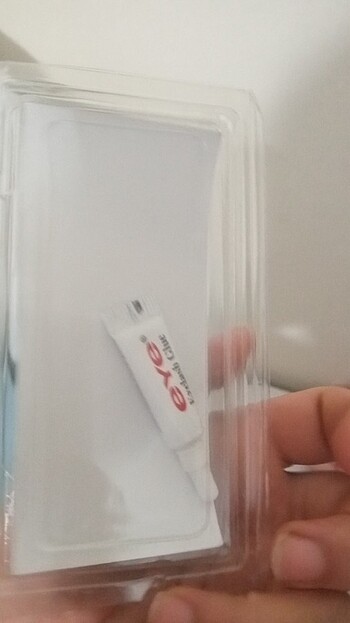 Takma tirnak ve kirpik - Görsel 5