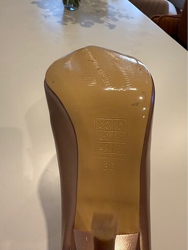 38 Beden ten rengi Renk Bronz stiletto