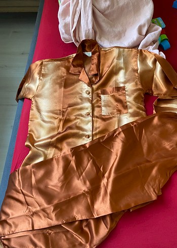 Kadın Parlak Kahverengi Uzun Kol saten Pijama