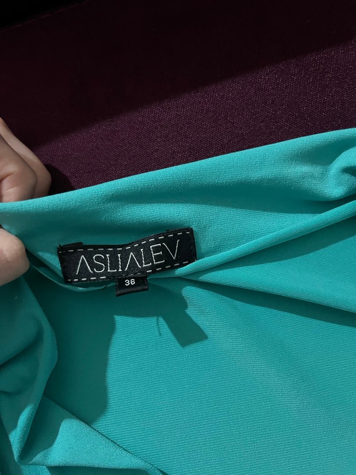 Turkuaz V Yaka Kadın Elbise - Görsel 3