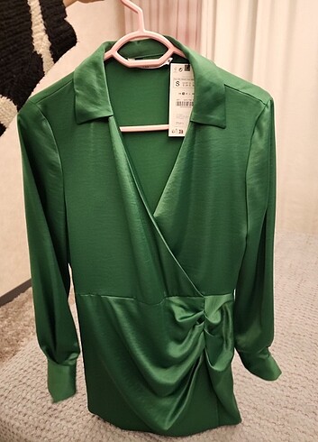 Zara saten elbise