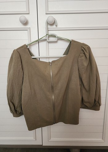 Bej Keten V Yakalı Drapeli Kadın Bluz - Görsel 2