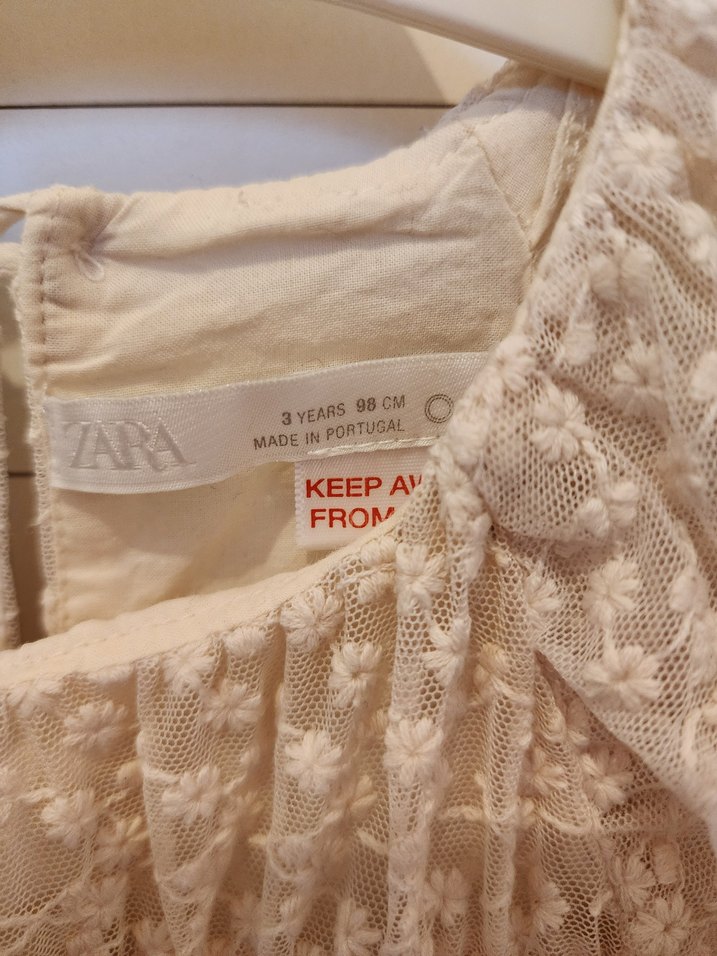 Bej Nakışlı Fırfırlı Kız Çocuk Elbise - Görsel 2