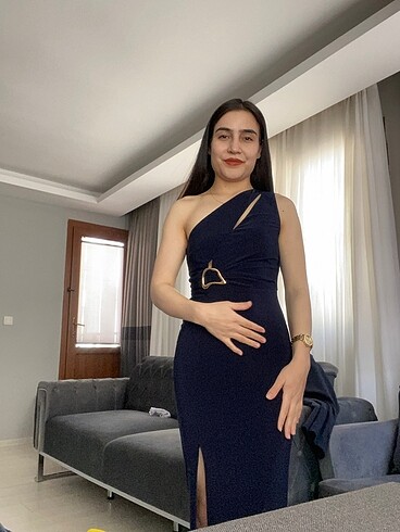 Trendyol & Milla Lacivert tek omuz elbise