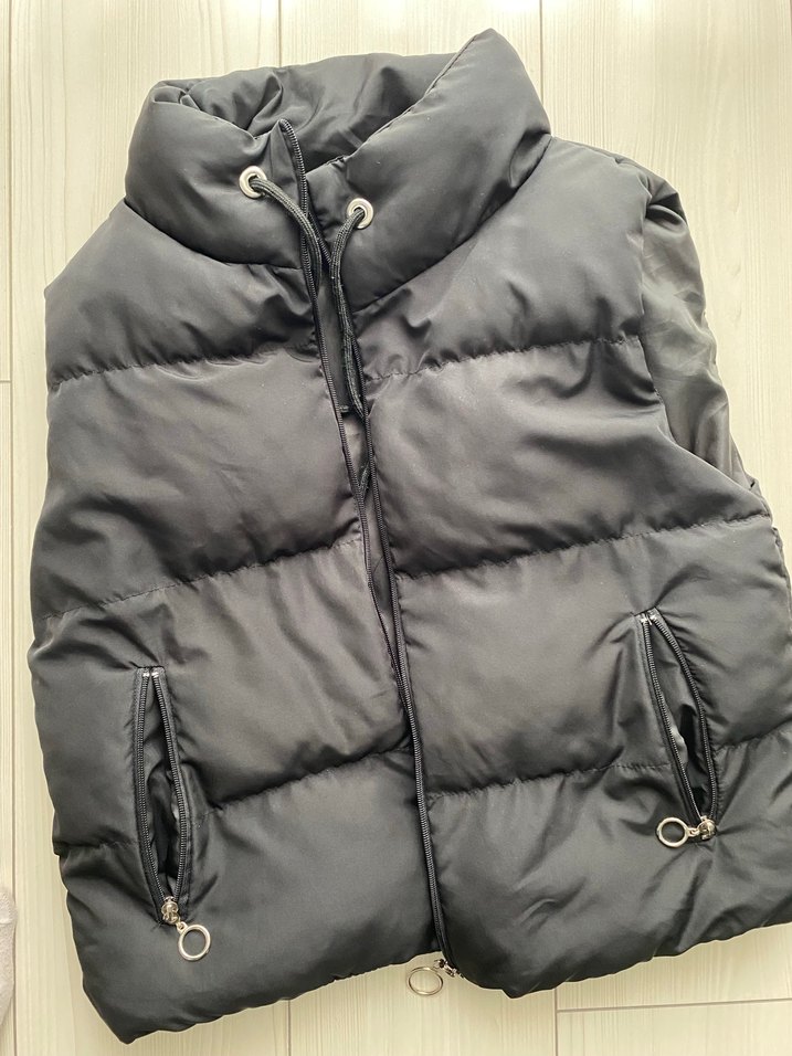 Kadın Siyah Yumuşak Kumaşlı Şişme Yelek - Görsel 2