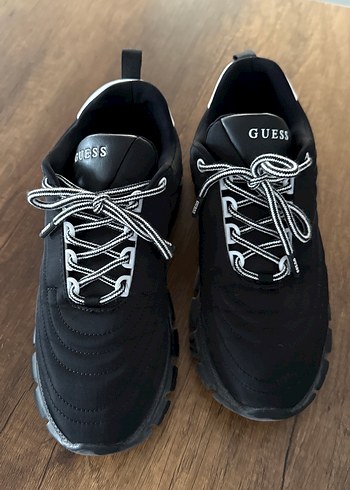 Guess Orjinal Siyah Gri Kadın Spor Ayakkabı
