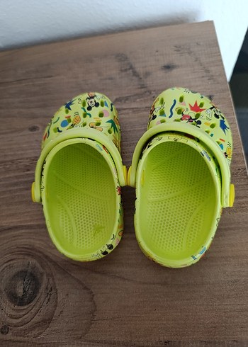 Crocs Mickey Mouse Desenli Renkli Çocuk Terlik