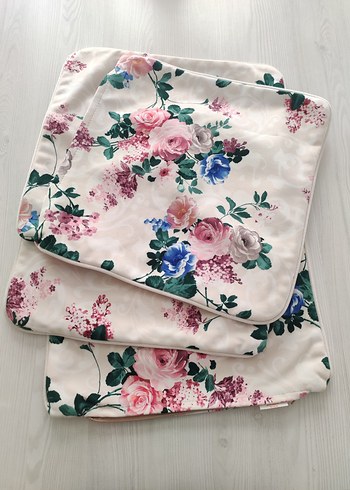 Vintage Pastel Çiçek Desenli Kırlent Kılıfı 4 adet - Görsel 2