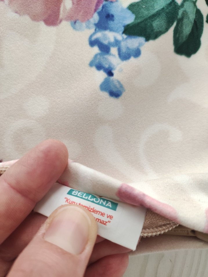 Vintage Pastel Çiçek Desenli Kırlent Kılıfı 4 adet - Görsel 3