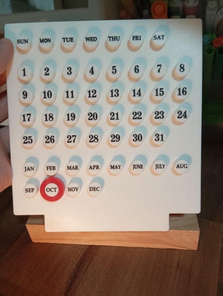 Ahşap Standlı Beyaz Masa Takvimi - Görsel 5