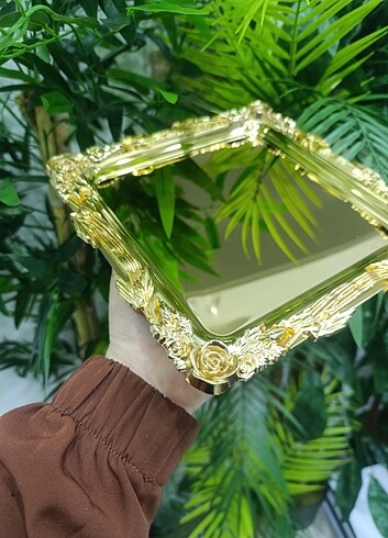  Beden Renk Gold sunum