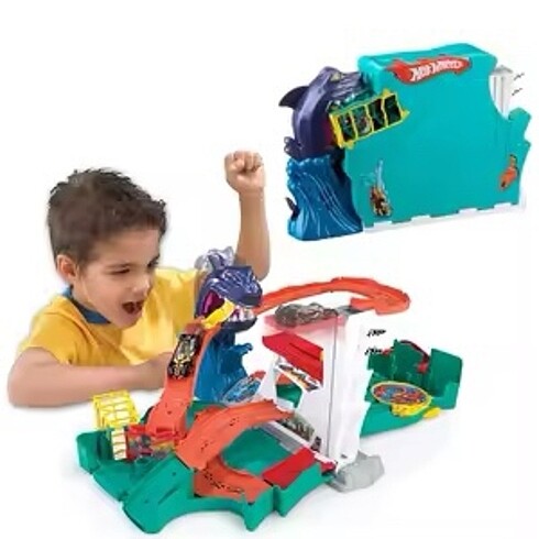 Beden Hotwheels köpek balığı kaçış seti