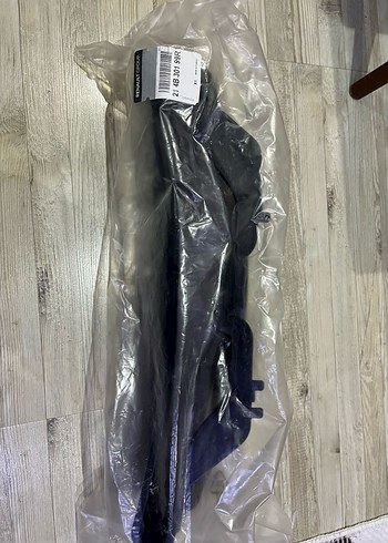 Clio 4 Sol Üst Radyatör Davlumbazı - Görsel 2