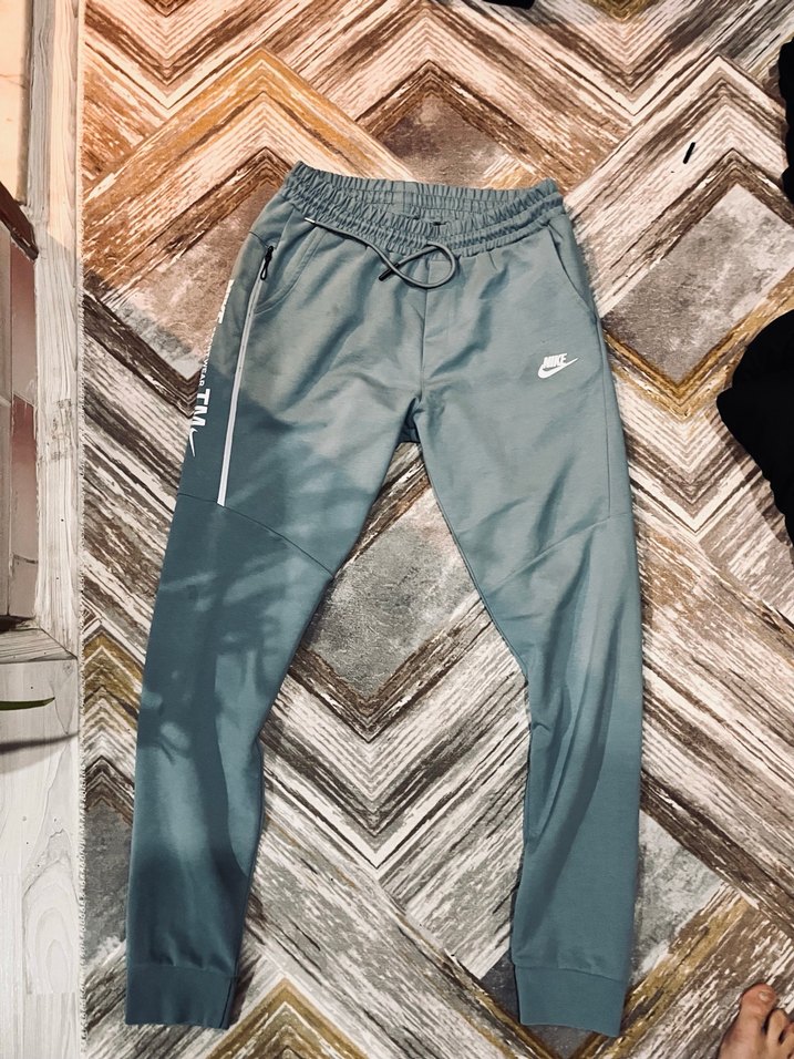 Nike reflektör detaylı eşofman altı - Görsel 2