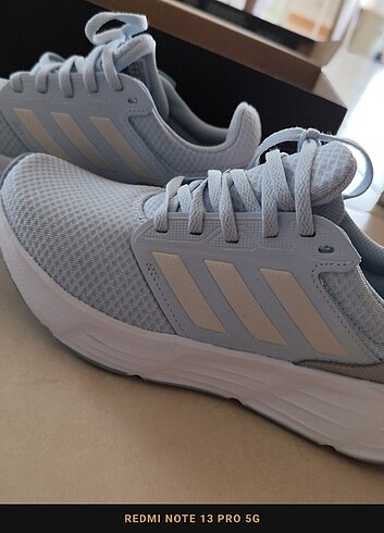 39 Beden mavi Renk Orijinal Adidas yeni