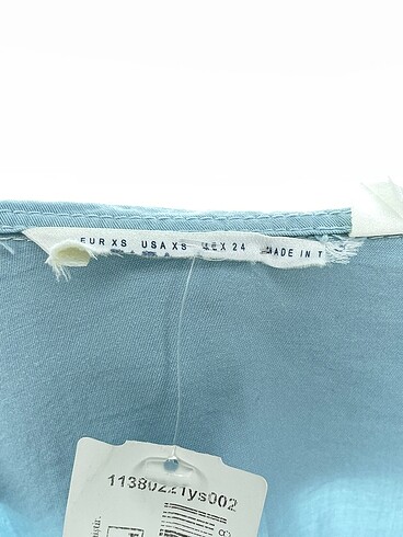 xs Beden çeşitli Renk PreLoved Gömlek %70 İndirimli.