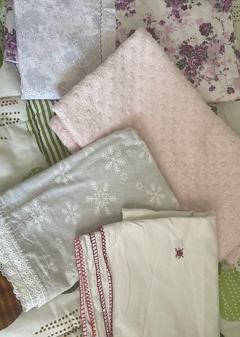 4 parça bebek battaniye çarşaf çeşidi