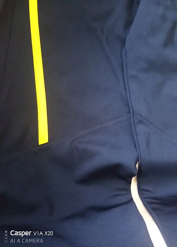 Sarı Detaylı Erkek Spor Şortu Fermuarlı - Görsel 4