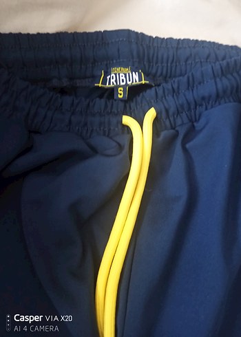 Sarı Detaylı Erkek Spor Şortu Fermuarlı - Görsel 2