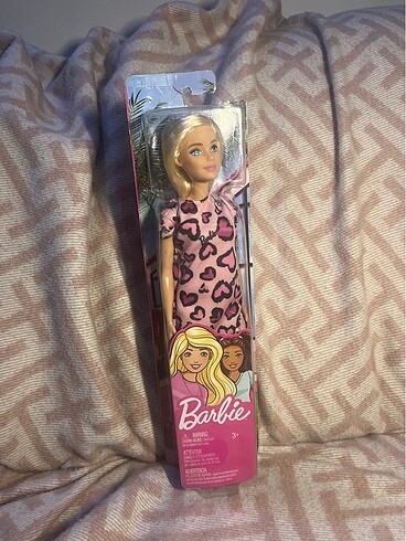Sıfır barbie bebek
