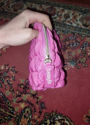 Benefit makyaj çantası - Görsel 5