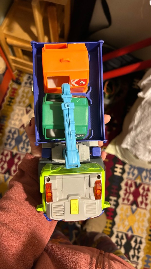 Sesli ışıklı Oyuncak Kamyon - Görsel 4