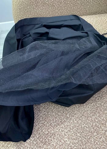 Siyah askısız hafif balon elbise - Görsel 8