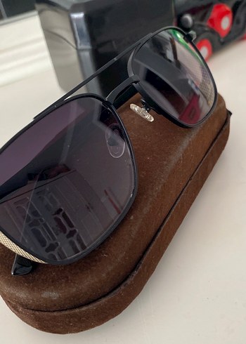 Kahverengi Tokalı Klasik Kadın Güneş Gözlüğü - Görsel 2